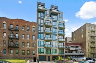 379 Ocean Parkway 3A, Brooklyn, NY 11218