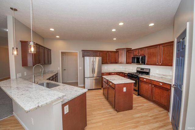 2489 Cascade Court, West Lafayette, IN 47906