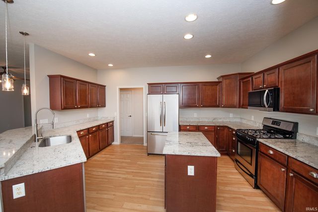 2489 Cascade Court, West Lafayette, IN 47906
