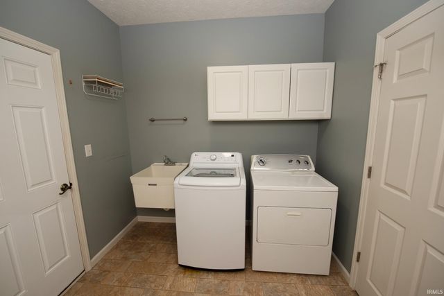 2489 Cascade Court, West Lafayette, IN 47906