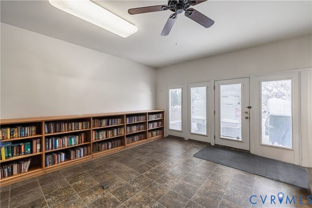 6711 Gills Gate Dr, Chesterfield, VA 23832