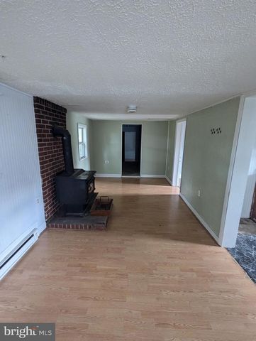 2353 LITTLE GEORGETOWN RD, Hedgesville, WV 25427
