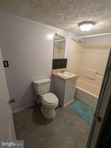 2353 LITTLE GEORGETOWN RD, Hedgesville, WV 25427