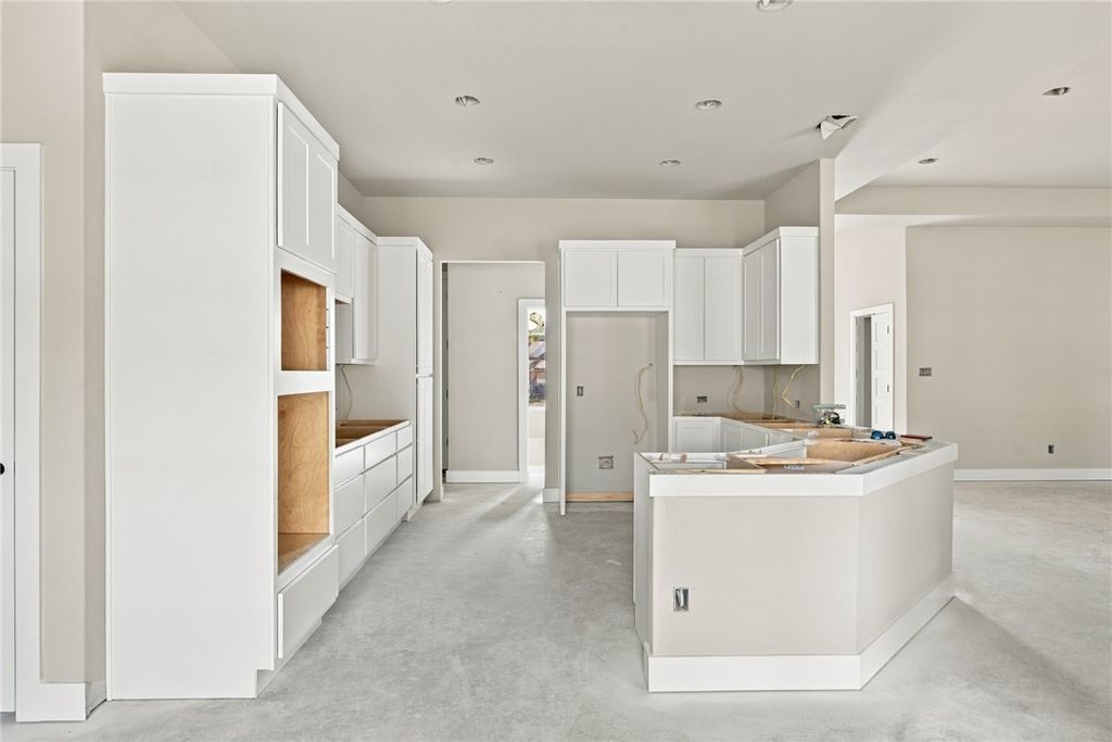 2004 Lola Lane, Bryan, TX 77807 — photo 4