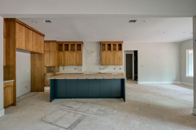 8958 Cedar Meadow Lane, Plantersville, TX 77363