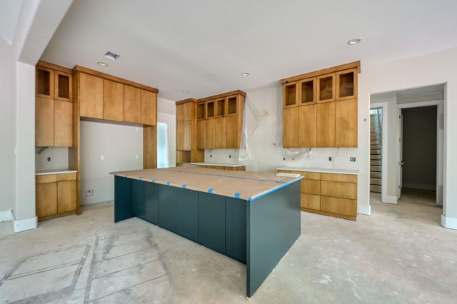 8958 Cedar Meadow Lane, Plantersville, TX 77363