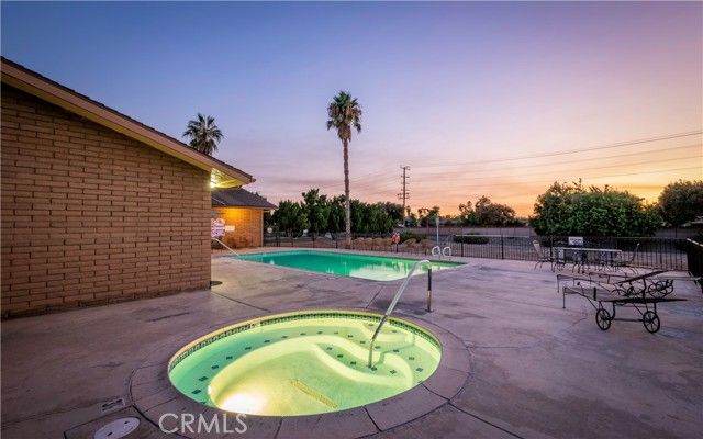 1525 W Oakland Avenue 72, Hemet, CA 92543