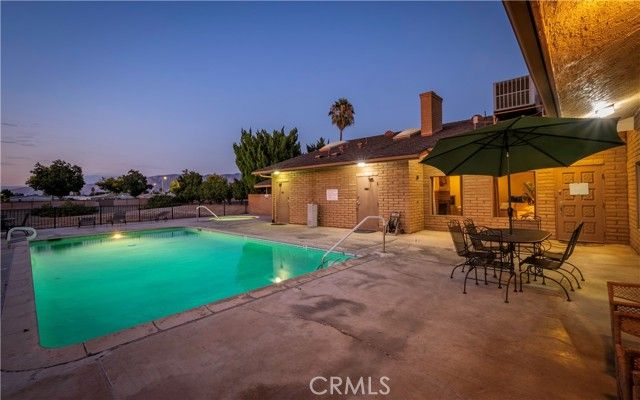 1525 W Oakland Avenue 72, Hemet, CA 92543