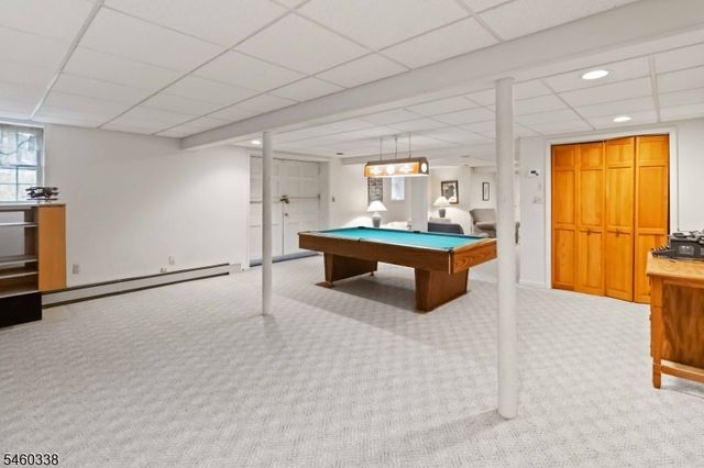 77 Sun Valley Way, Morris Plains Boro, NJ 07950