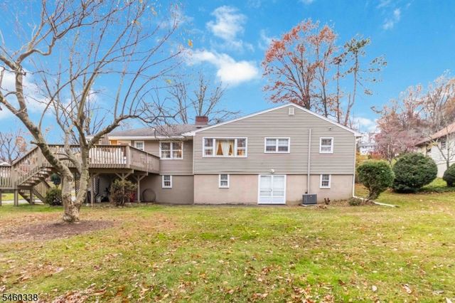 77 Sun Valley Way, Morris Plains Boro, NJ 07950