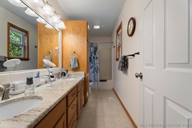 455 Whitetail Road, Kansas, OK 74347