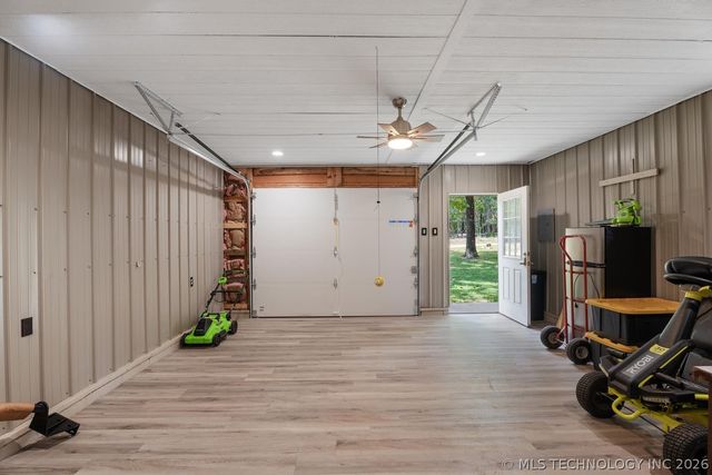 455 Whitetail Road, Kansas, OK 74347