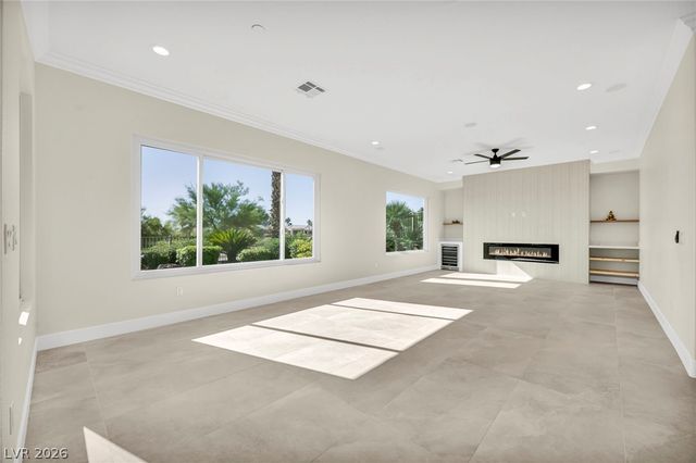 4754 Riva De Romanza Street, Las Vegas, NV 89135