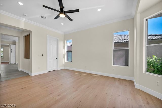 4754 Riva De Romanza Street, Las Vegas, NV 89135