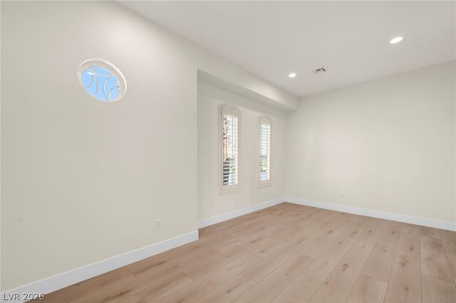 4754 Riva De Romanza Street, Las Vegas, NV 89135