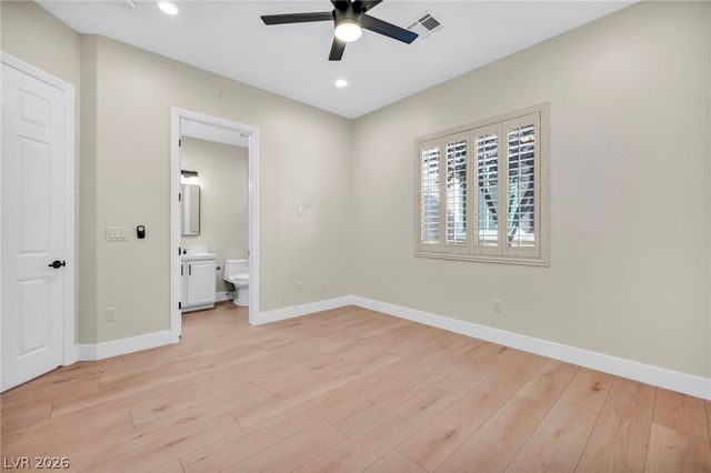 4754 Riva De Romanza Street, Las Vegas, NV 89135