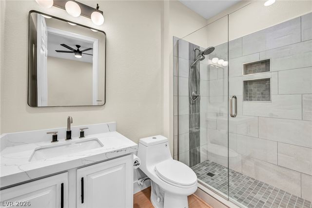 4754 Riva De Romanza Street, Las Vegas, NV 89135