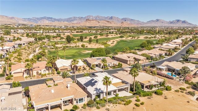 4754 Riva De Romanza Street, Las Vegas, NV 89135