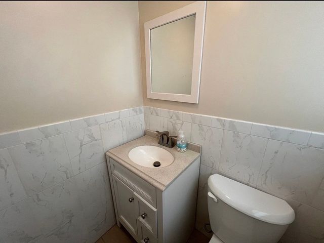 302 Old Post Road 302, Sharon, MA 02067