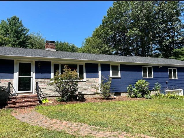 302 Old Post Road 302, Sharon, MA 02067