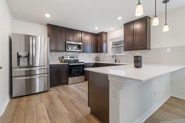 14847 Wild Hog Way, San Antonio, TX 78253