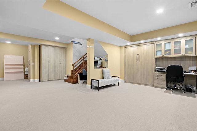 20 Hamlet Street 1, Newton, MA 02459