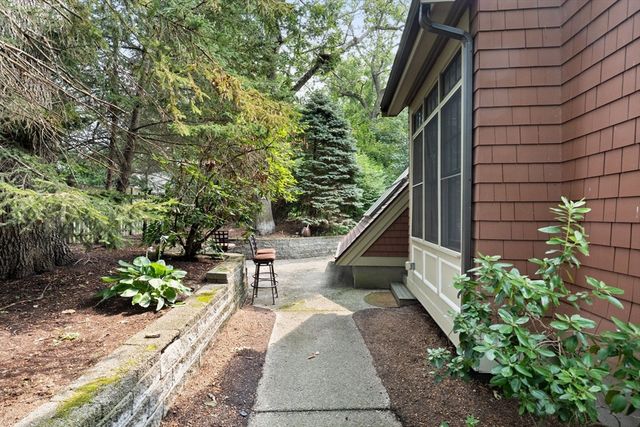 20 Hamlet Street 1, Newton, MA 02459