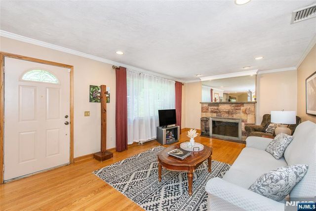 9 Morse Avenue, Butler Borough, NJ 07405