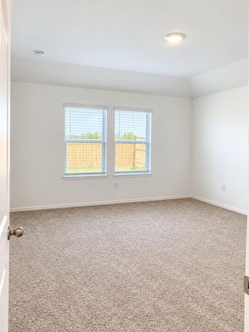 13606 Gunnison Grove Ave, Mustang Ridge, TX 78610