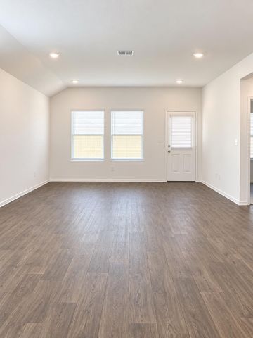 13606 Gunnison Grove Ave, Mustang Ridge, TX 78610