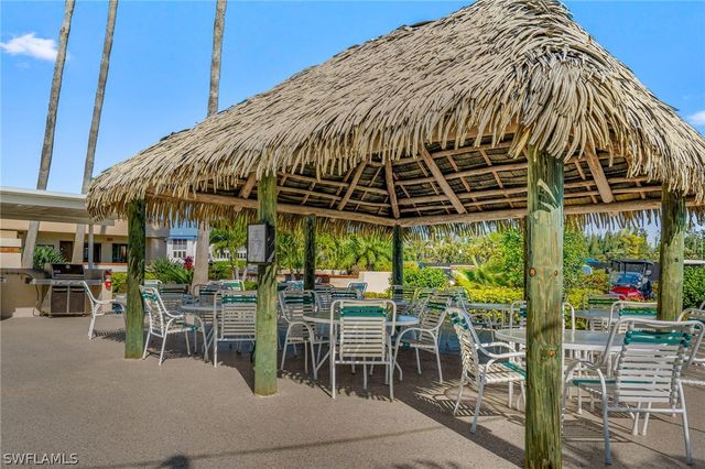 1660 Pine Valley DR 104, Fort Myers, FL 33907