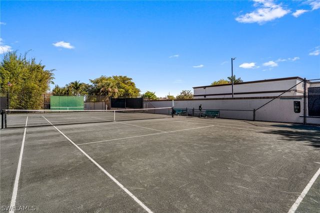 1660 Pine Valley DR 104, Fort Myers, FL 33907