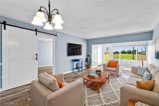 1660 Pine Valley DR 104, Fort Myers, FL 33907