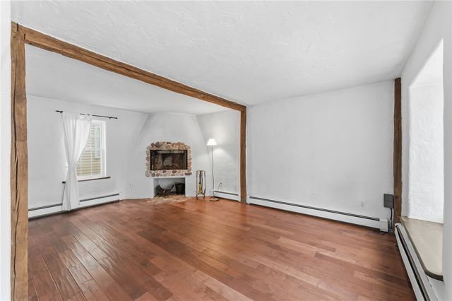 5 Bowser Court, Newport, RI 02840