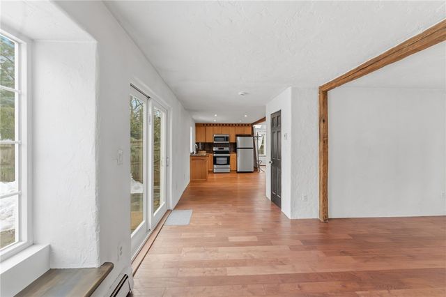 5 Bowser Court, Newport, RI 02840