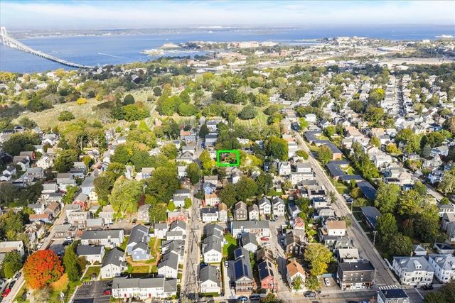 5 Bowser Court, Newport, RI 02840