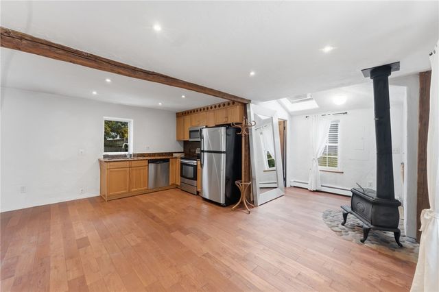 5 Bowser Court, Newport, RI 02840