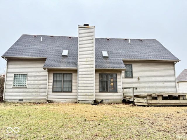 5100 W Prairiewood Drive, Muncie, IN 47304