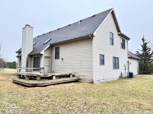 5100 W Prairiewood Drive, Muncie, IN 47304