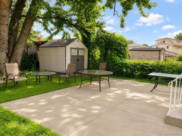 21924 141st Avenue, Laurelton, NY 11413