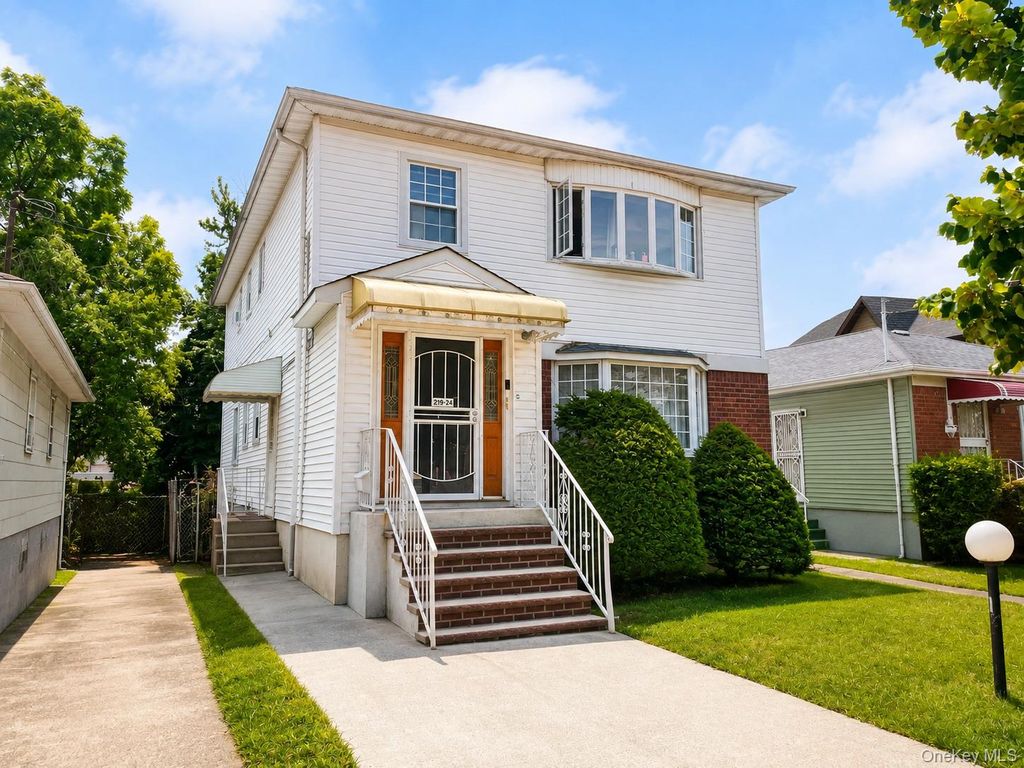 21924 141st Avenue, Laurelton, NY 11413 — photo 2