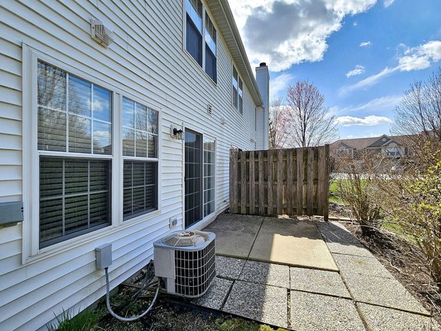 464 Lancaster Drive, Pingree Grove, IL 60140