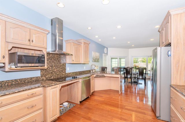 909 Eagle Trace, Kendallville, IN 46755