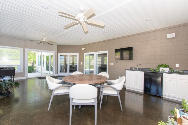 909 Eagle Trace, Kendallville, IN 46755