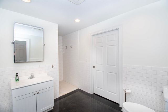 909 Eagle Trace, Kendallville, IN 46755