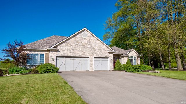 909 Eagle Trace, Kendallville, IN 46755