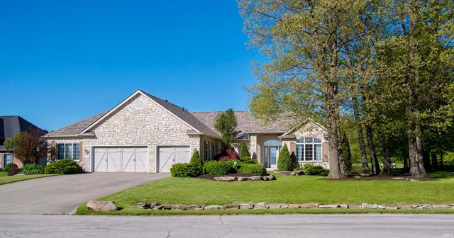 909 Eagle Trace, Kendallville, IN 46755