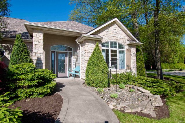 909 Eagle Trace, Kendallville, IN 46755