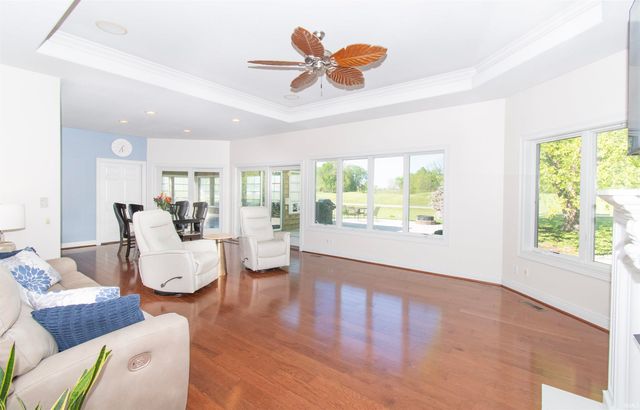 909 Eagle Trace, Kendallville, IN 46755