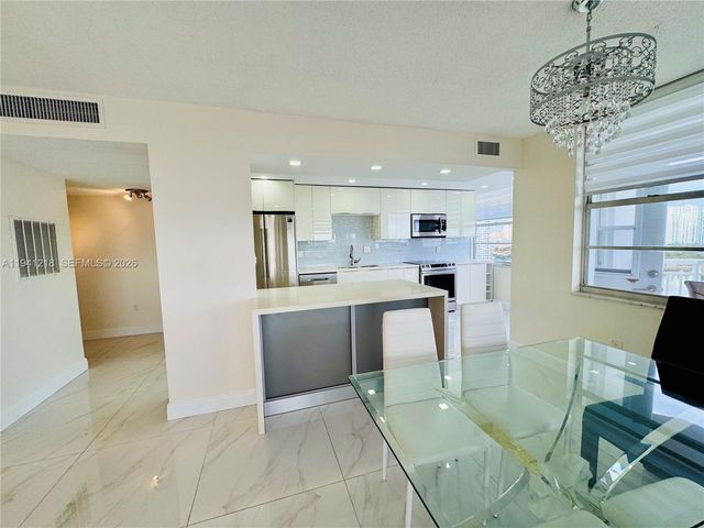 18041 Biscayne *boat Slip & * Boulevard 1605, Aventura, FL 33160